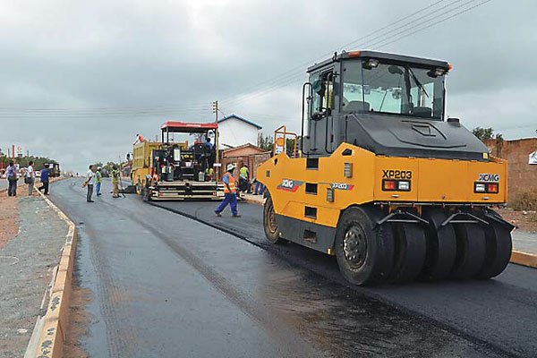 road-construction-pavement-concrete-civil-engineering